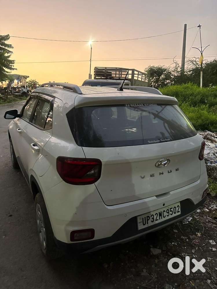 Hyundai Venue 2021 Petrol Manual