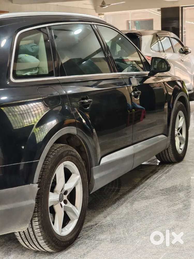 Audi Q7 Premium Sunroof 2017