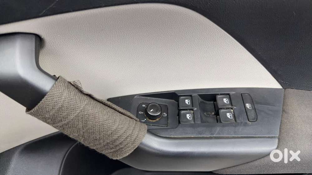 Volkswagen Taigun 1.0 Tsi Highline At, 2021, Petrol