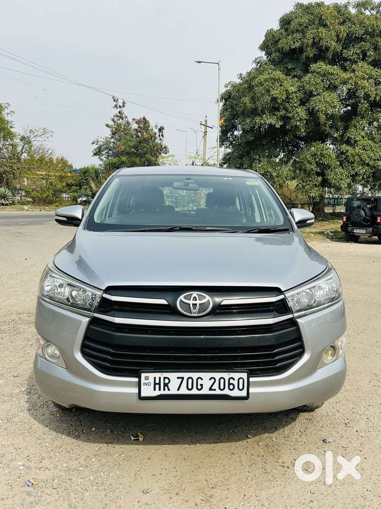 Toyota Innova Crysta 2.4 G Mt, 2016, Diesel