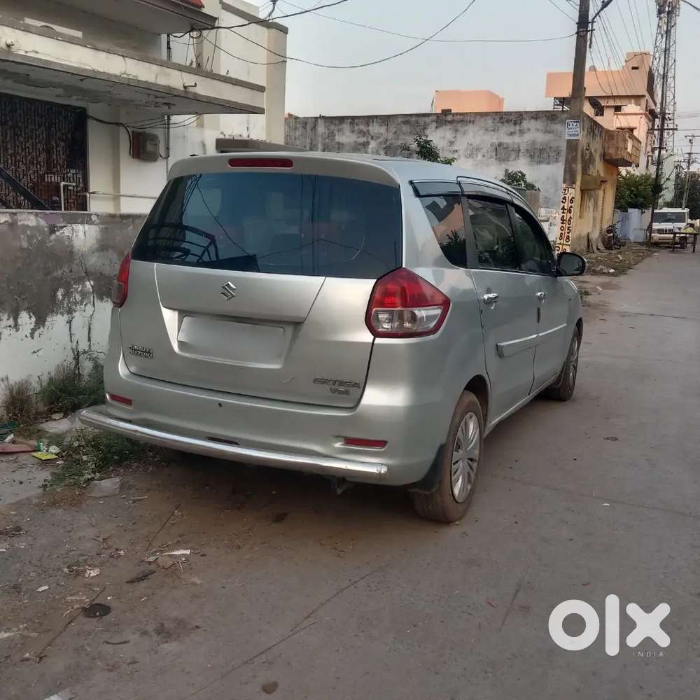 Maruti Suzuki Ertiga 2012 Diesel Well Maintained