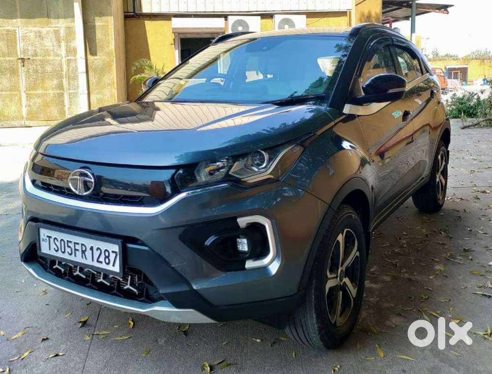 Tata Nexon 1.2 Revotron Xz Plus Dual Tone, 2023, Petrol