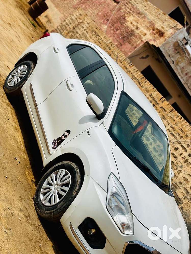 Maruti Suzuki Dzire 2017 Petrol Well Maintained