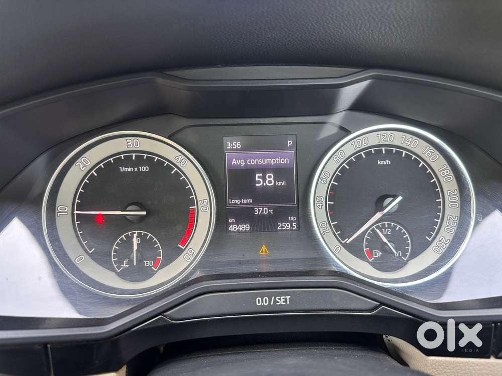 Skoda Superb L&k 2.0 Tdi At, 2017, Diesel