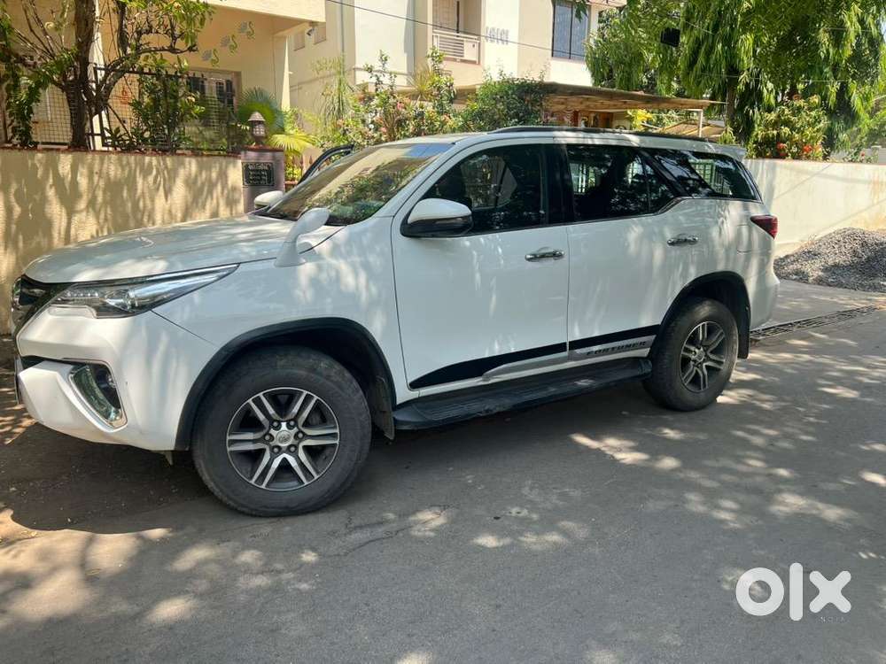 Toyota Car Diesel 2017