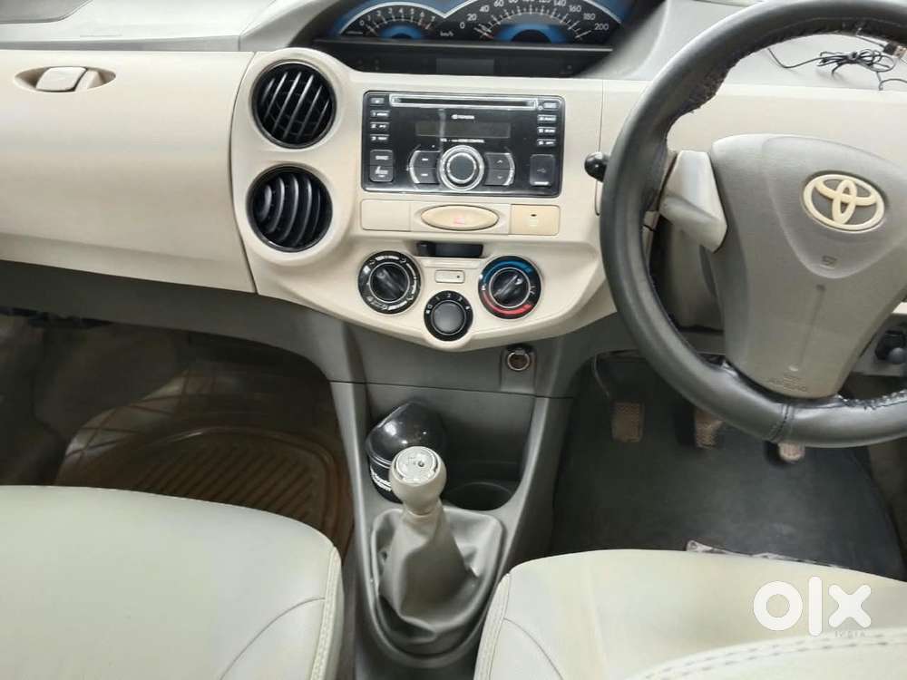Toyota Etios G, 2015, Petrol