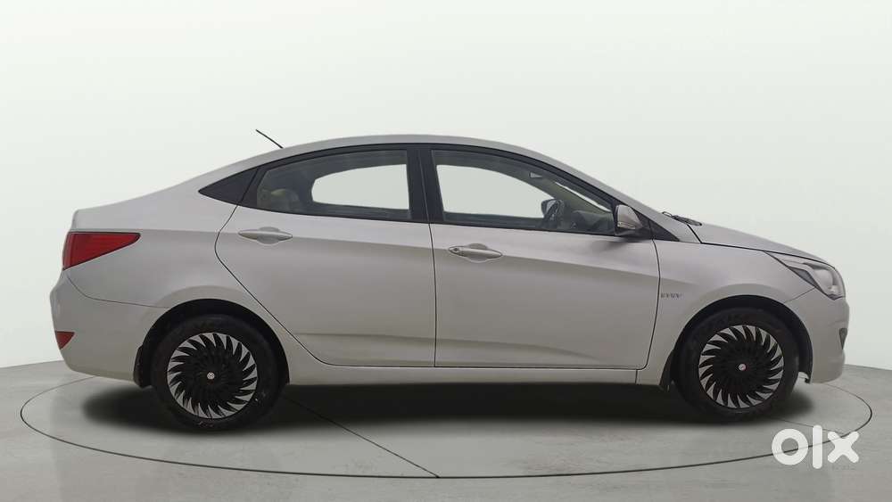 Hyundai Verna 1.6 Vtvt S, 2016, Petrol