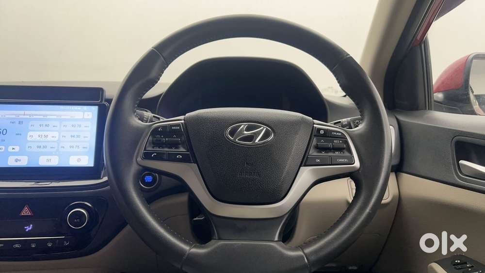 Hyundai Verna 1.5 Sx Ivt, 2022, Petrol