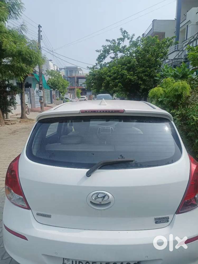 Hyundai I20 2012 Diesel 85000 Km Driven