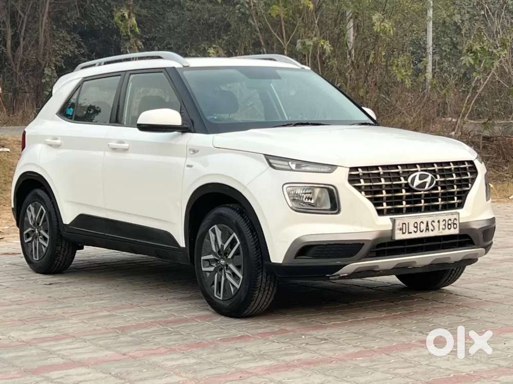Hyundai Venue 1.0 S (o) Turbo Dct, 2019, Petrol
