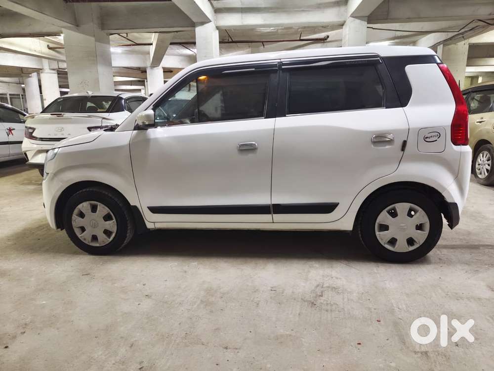 Maruti Suzuki Wagon R Zxi Automatic, 2019, Cng & Hybrids