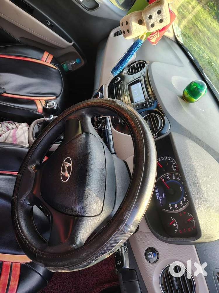Hyundai Grand I10 2015 Petrol Well Maintained