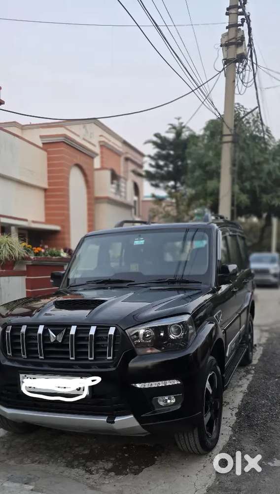 Mahindra Scorpio Classic 2021 Diesel 92000 Km Driven