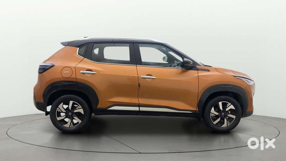 Nissan Magnite Kuro Edition 1.0 Turbo Petrol Cvt, 2024, Petrol