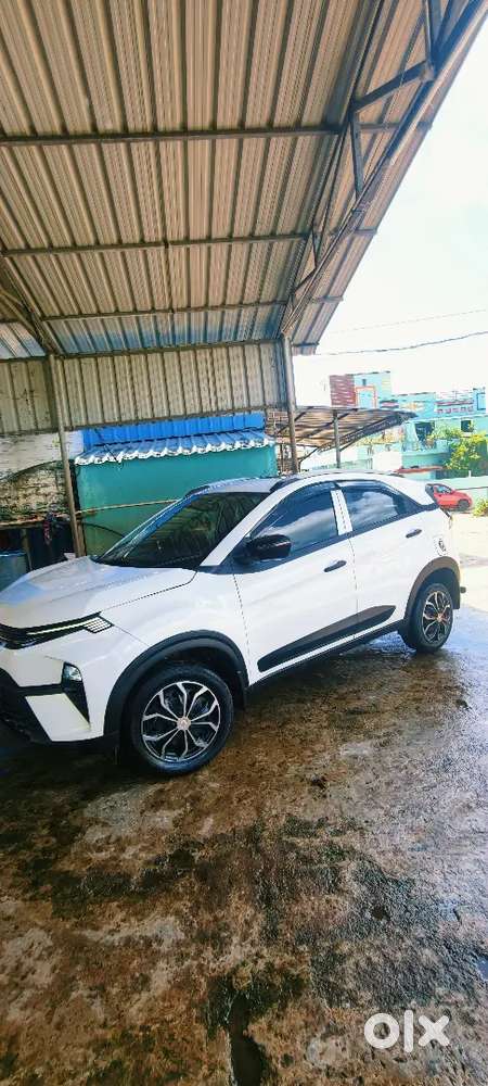Tata Nexon Smart Plus 2023