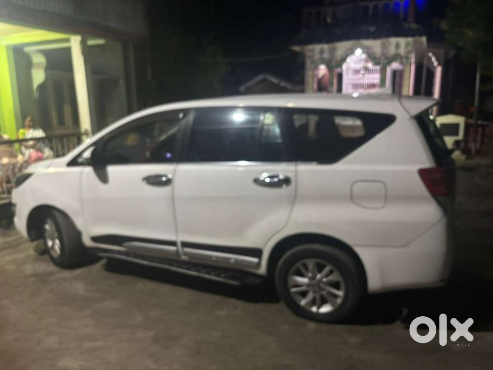 2017 Toyota Innova Crysta