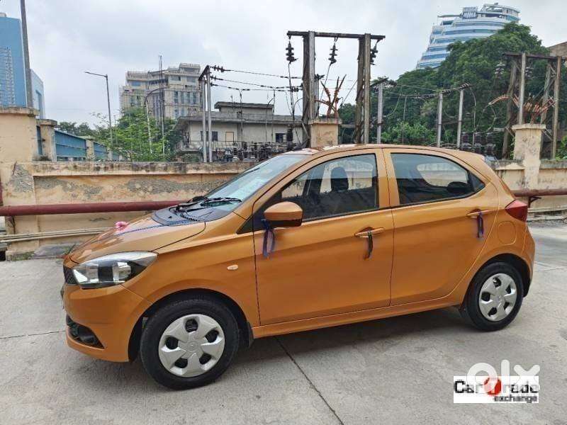 Tata Tiago 1.2 Revotron Xt Option, 2017, Petrol