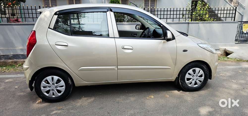 Hyundai I10 Sportz 2012