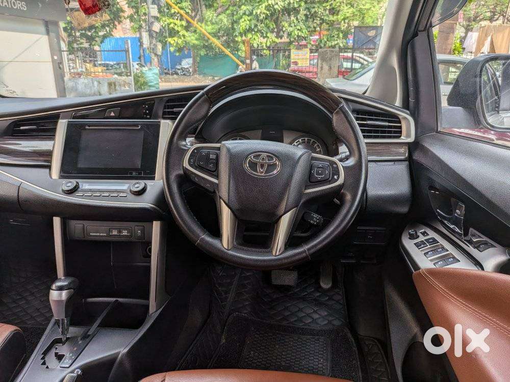 Toyota Innova Crysta [2020-ongoing] 2.7 Zx At 7 Str, 2019, Petrol