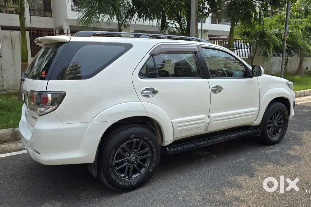 Toyota Fortuner 2015 Automatic 4 By 4 Well Maintained