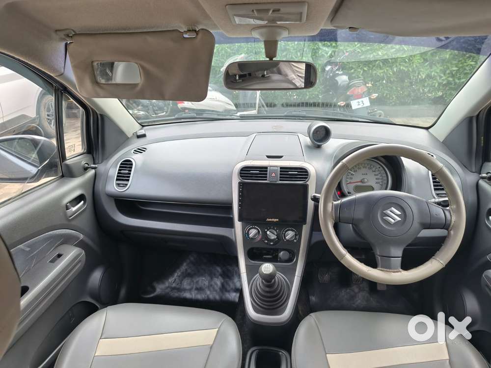 Maruti Suzuki Ritz Vxi, 2011, Petrol