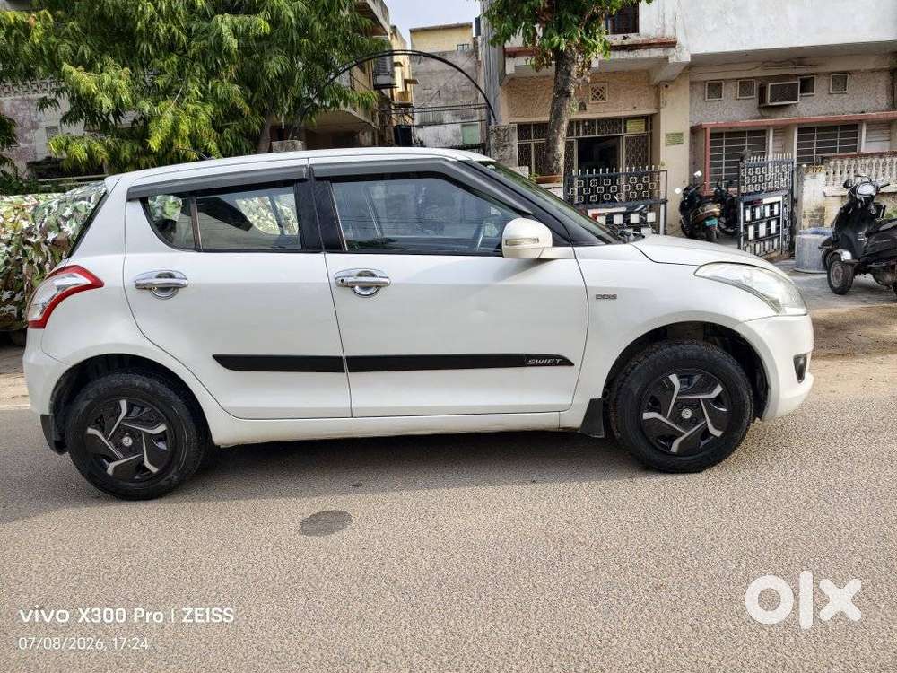Maruti Suzuki Swift Vdi Optional, 2012, Diesel