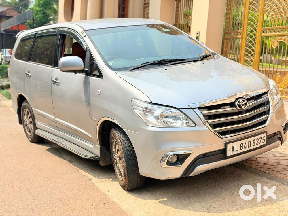 Toyota Innova 2.5 Gx 8 Seater Limited Edition, 2016, Diesel