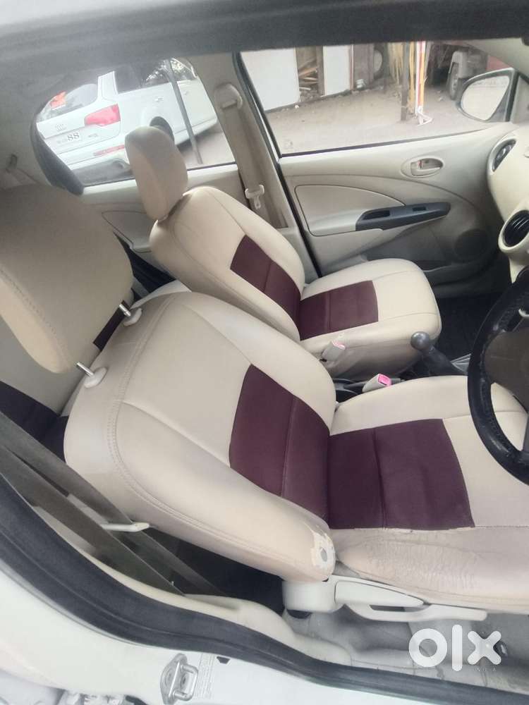 Toyota Etios Liva 1.2 G, 2016, Petrol
