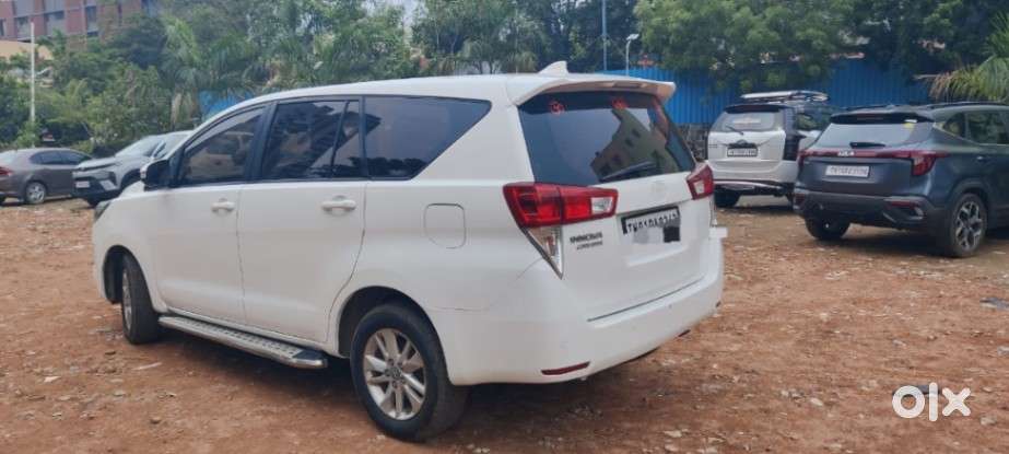 Toyota Innova Crysta 2.8 Gx Automatic 7 Str, 2016, Diesel