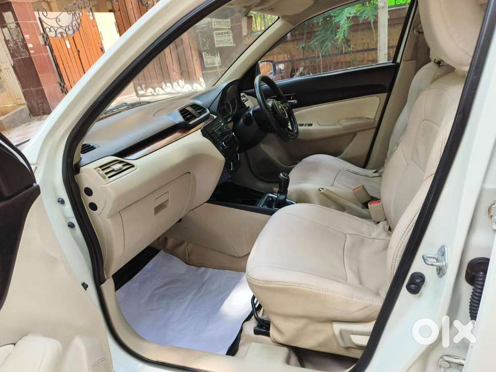 Maruti Suzuki Swift Dzire Vxi Optional, 2017, Petrol