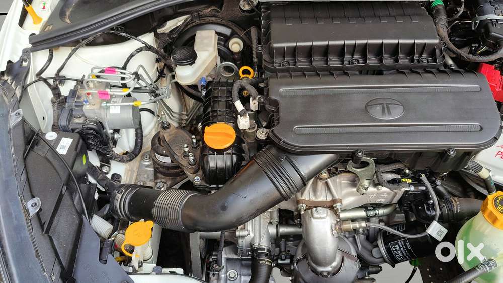 Tata Tiago 1.2 Revotron Xt Option, 2025, Petrol