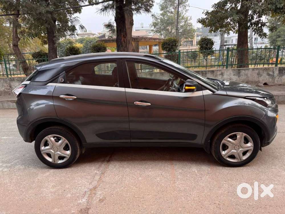 Tata Nexon, 2023, Diesel