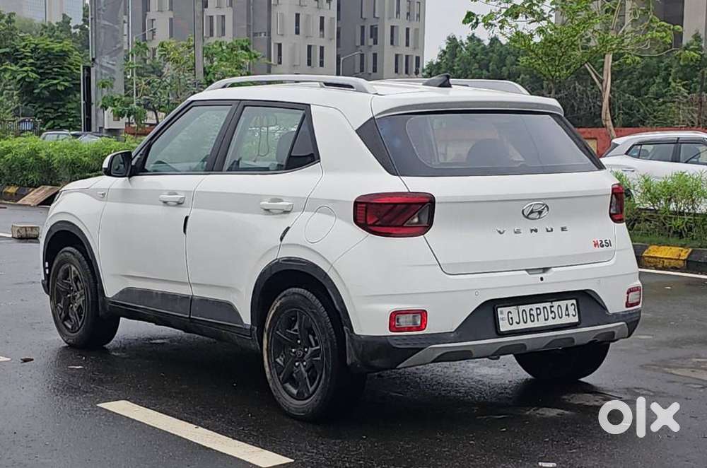 Hyundai Venue S Mt 1.2 Kappa, 2020, Cng & Hybrids