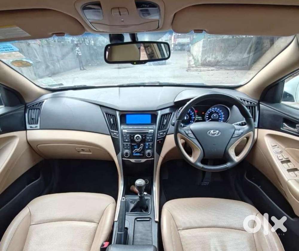 Hyundai Sonata 2013 Petrol 16520 Km Driven With Company Record