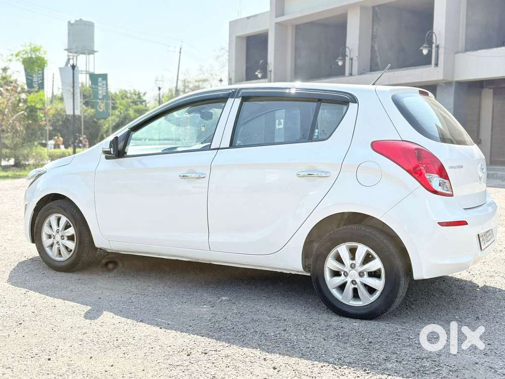 Hyundai I20 Sportz 1.4 Crdi 6 Speed Bs-iv, 2013, Diesel