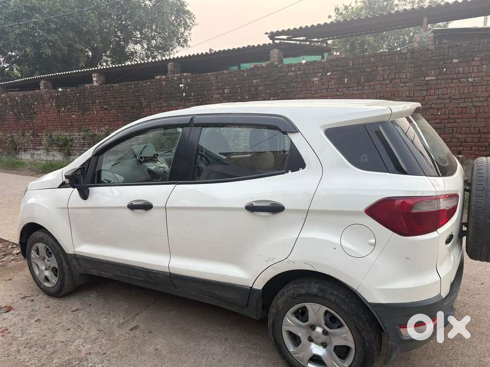 Ford Ecosport Petrol Ambiente 2014 Year