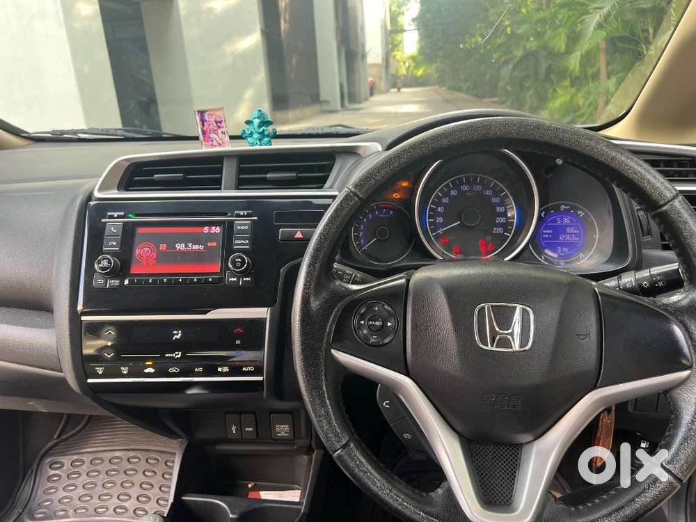 Honda Jazz Version V 2016
