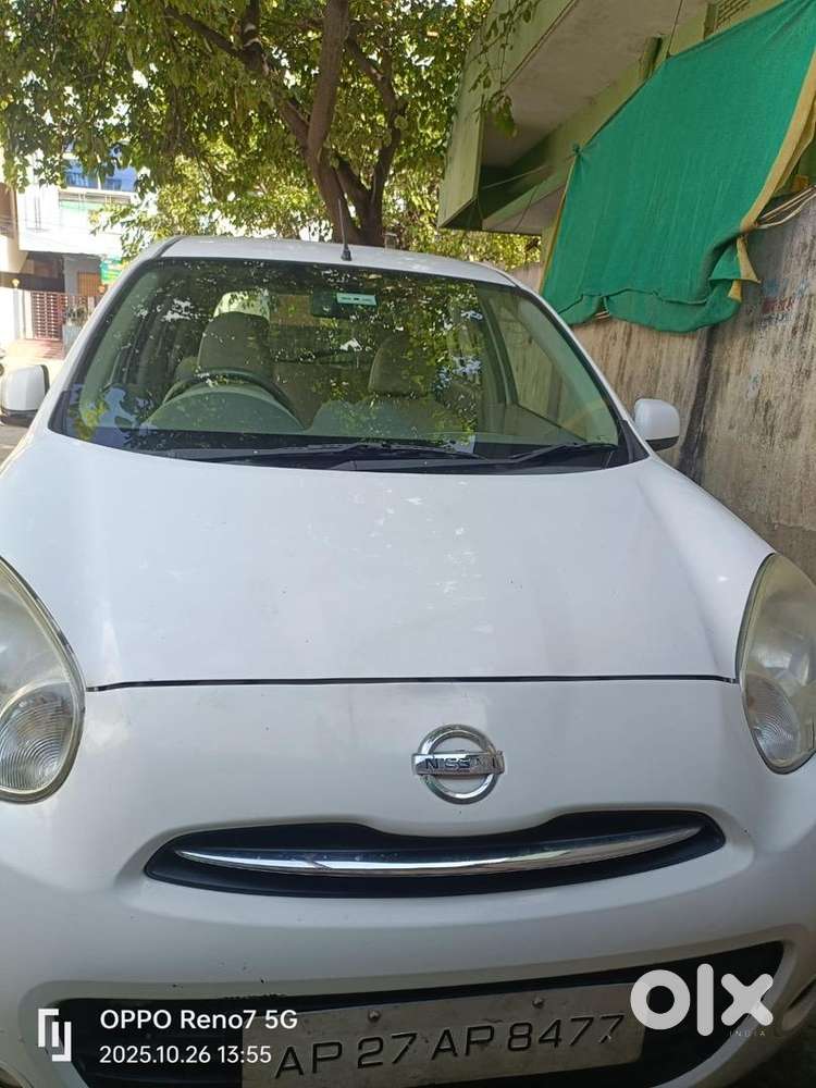 Nissan Micra 2013 Diesel 77000 Km Driven