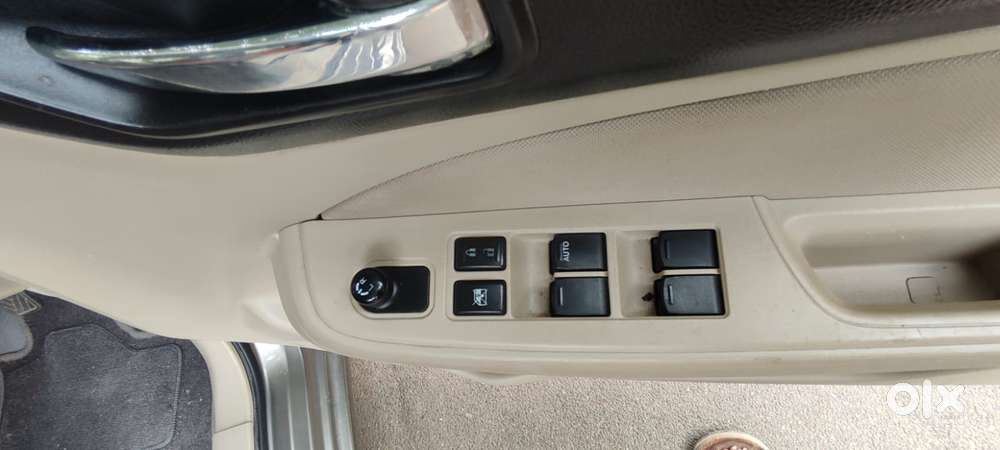 Maruti Suzuki Dzire, 2018, Petrol