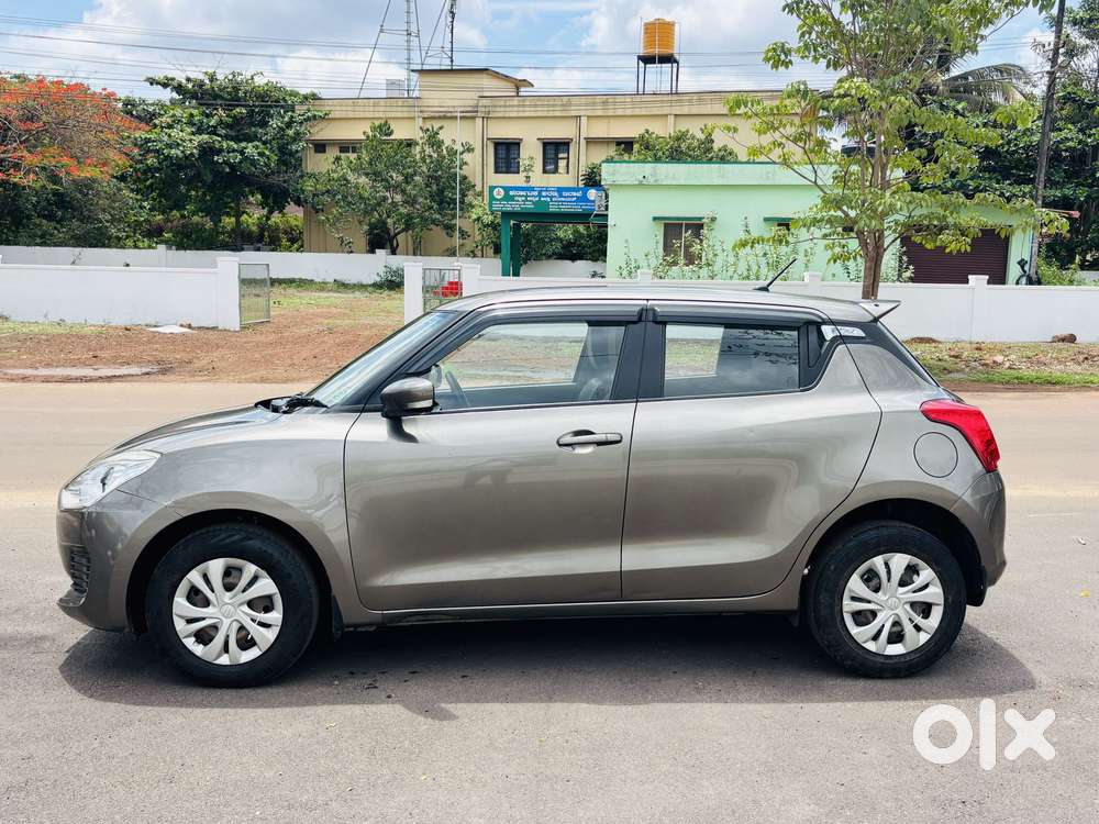 Maruti Suzuki Swift Vxi + Manual, 2018, Petrol