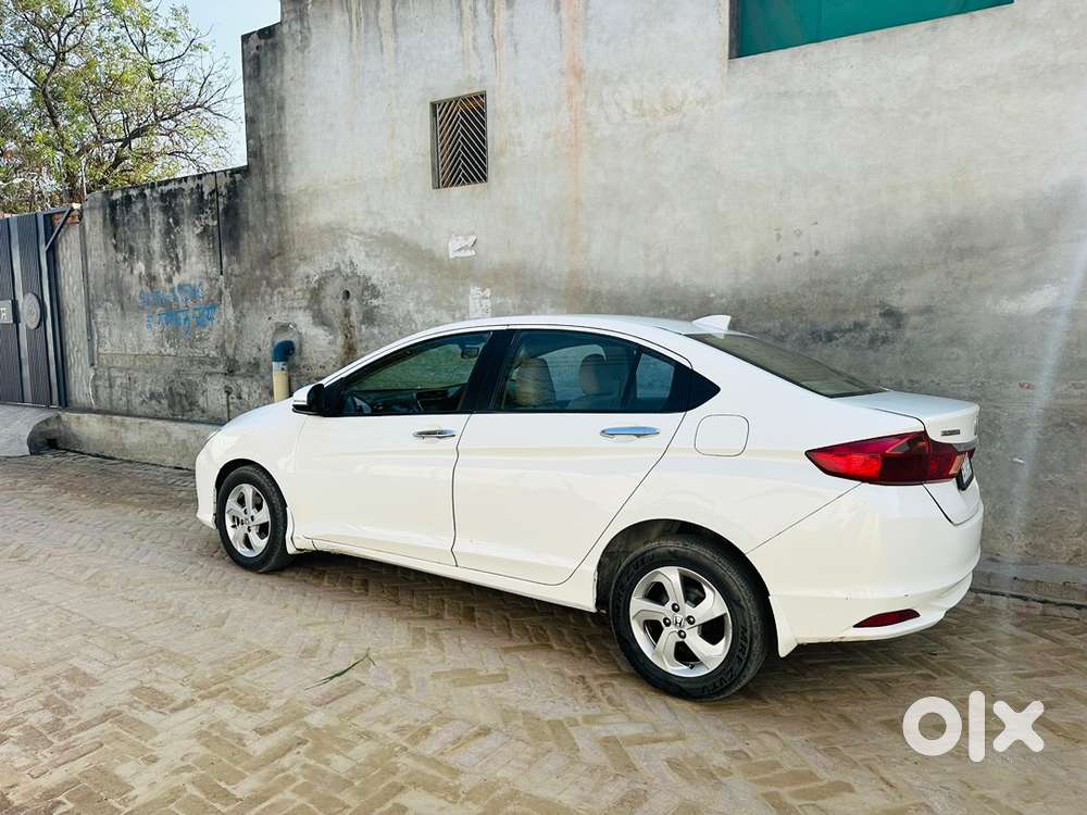 Honda City 2016 Diesel Well Maintained