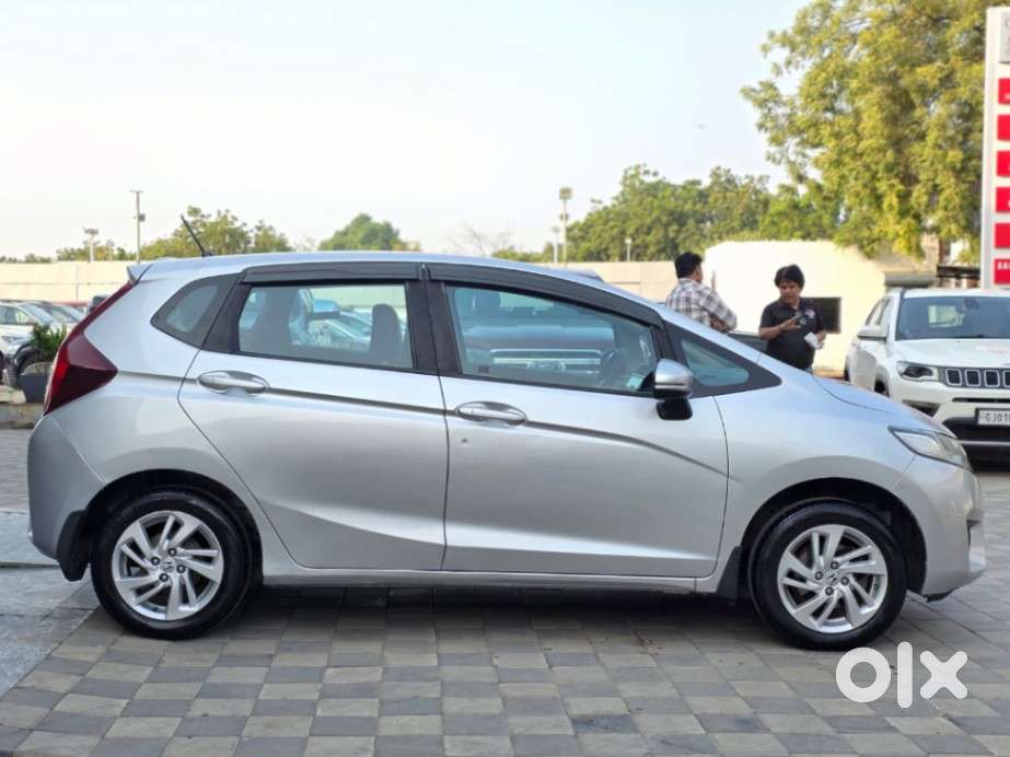 Honda Jazz 1.2 V I Vtec, 2017, Cng & Hybrids