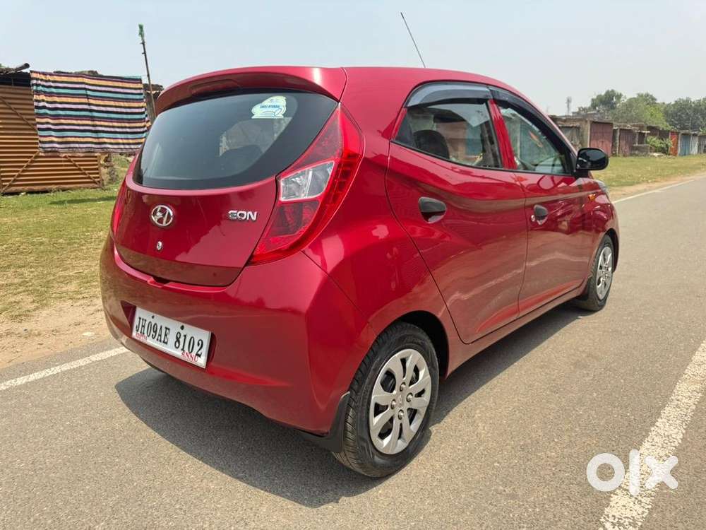 Hyundai 2017 Petrol Car