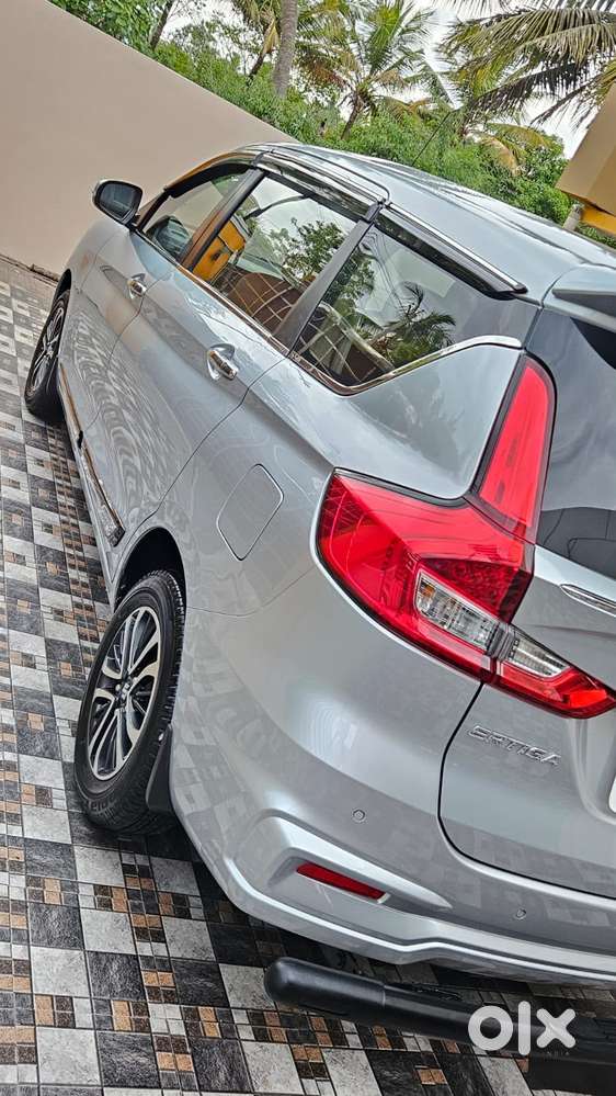 Maruti Suzuki Ertiga Zxi Plus At Shvs, 2023, Petrol