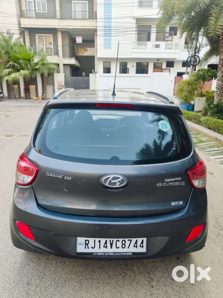 Hyundai Grand I10 Sportz 1.2 Kappa Vtvt, 2017, Petrol
