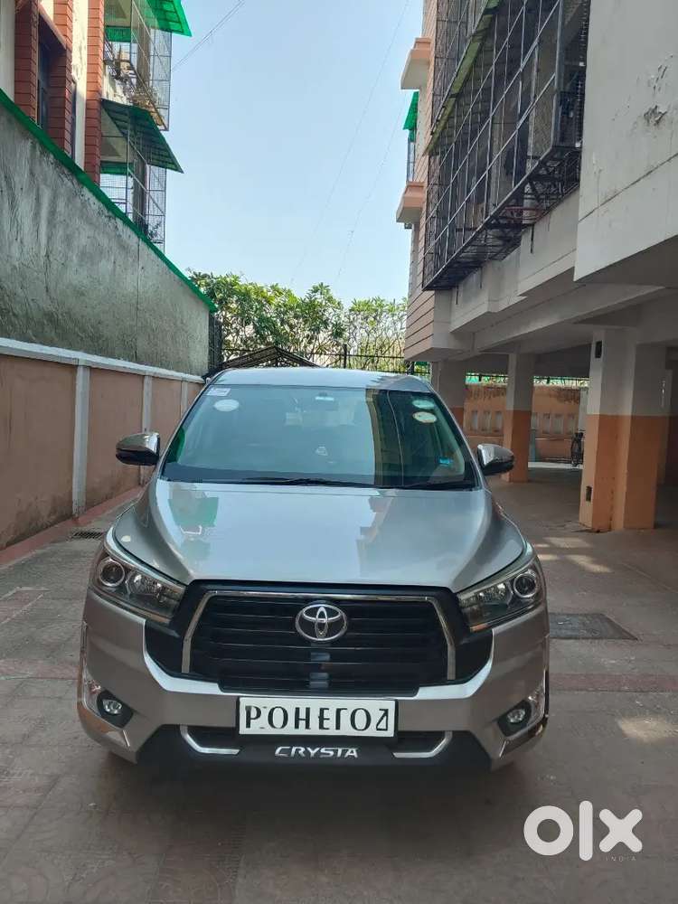 Toyota Innova Crysta 2020