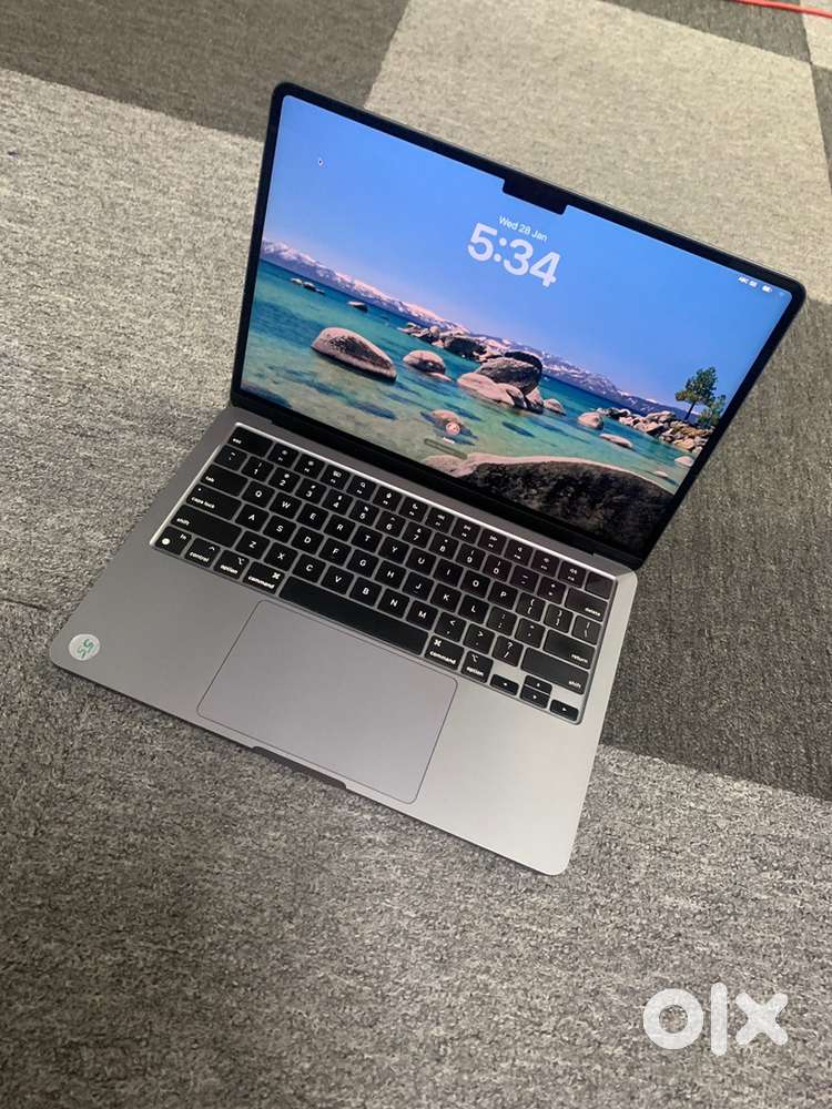 Apple Macbook Air M2 (13inch) 2022 8GB 256GB Warranty - Computers