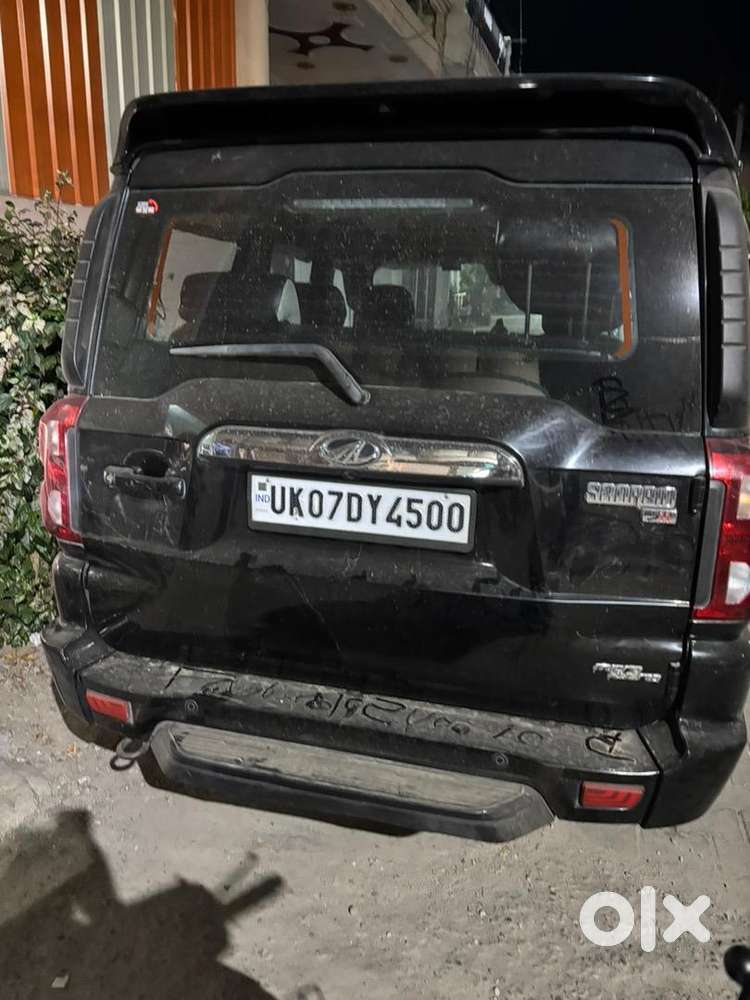 Mahindra Diesel 2021 Car