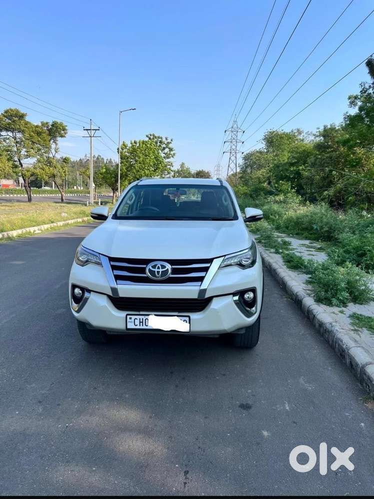 Toyota Fortuner Legender 4x2 At 2.8, 2016, Diesel