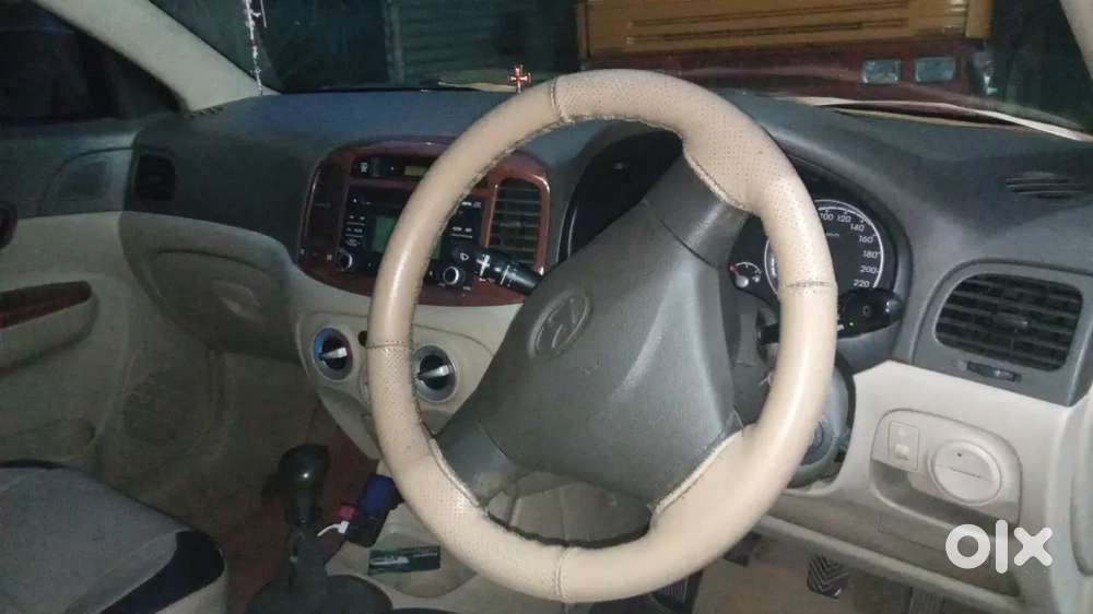 Hyundai Verna 2010 Car